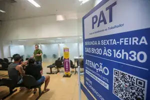 À procura de emprego? PAT de Araraquara tem vagas para auxiliar de mercado e empacotador PCD